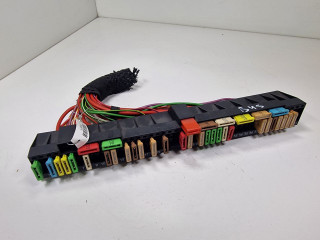 блок предохранителей BMW 5 серия E39 1997, 2.0 л., i, бензин, МКПП, седан, задний привод, 8366570, 61138366570