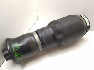 пневмоподушка Mercedes-Benz M-Класс W164 2005, 3.0 л., CDi, дизель, АКПП, внедорожник 5 дв., полный привод, A1643200225