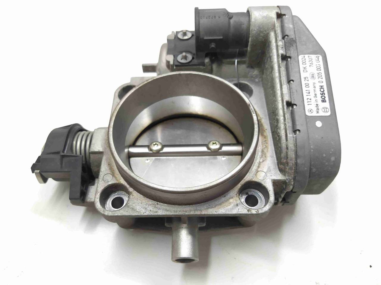 заслонка дроссельная Mercedes-Benz E-Класс W210/S210 1997, 3.2 л., i, бензин, АКПП, задний привод, 1121410025, 0205003046, A1121410025 - фото №1