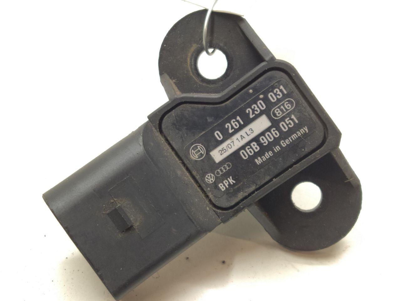 датчик абсолютного давления Skoda Fabia 2 поколение (5J) 2008, 1.2 л., i, бензин, МКПП, передний привод, 0261230031, 06B906051 - фото №1