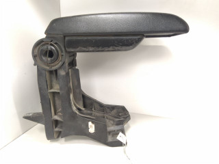 подлокотник BMW 3 серия E46 2003, 1.9 л., бензин, 8213678