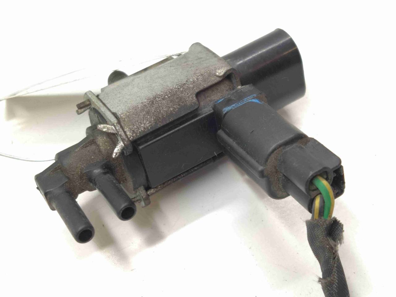 электромагнитный клапан Volvo S40 2 поколение 2006, 1.8 л., i, бензин, МКПП, передний привод, 4M5G9A500 - фото №1