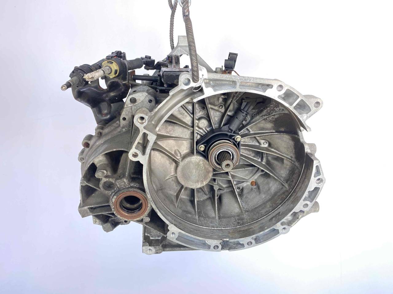 КПП механическая (МКПП) Ford C-Max 1 поколение 2007, 2.0 л., i, бензин, МКПП, передний привод, 6M5R7002VC - фото №1