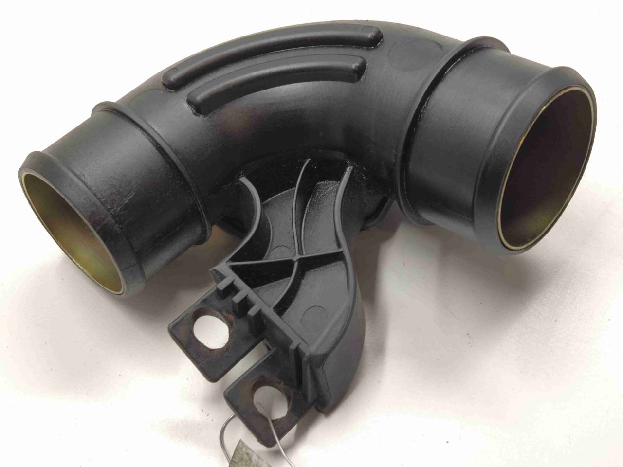 патрубок интеркулера Mercedes-Benz M-Класс W163 2001, 2.7 л., TD, дизель, АКПП, полный привод, A1635011124, 1635011124 - фото №1