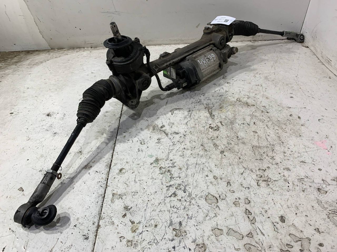 рулевая рейка Volkswagen Passat B6 2007, 1K1909144M, 1K1909144K, 1K1909144J, 1K1909144L, 1K1909144G, 1K1909144H, 1K1909144F, 3C1423051S, 1K1423051CJ, 3C1423051N, 1K1423051CG, 1K1423051DS, 1K1423051CF, 1K1423051EA, 1K1423051CK, 3C1423051T, 1K1423051N, 1K1423051CD, 1K11423051BM, 1K11423051CN, 1K11423051CH, 1K11423051CL, 1K11423051BQ, 1K11423051CM, 3G1423051L, 3C1423051F, 1K1423051BH - фото №1