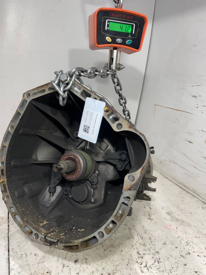 КПП механическая (МКПП) Mercedes-Benz Vito W639 2005, 2.2 л., дизель, 716637, A716637 - фото №1