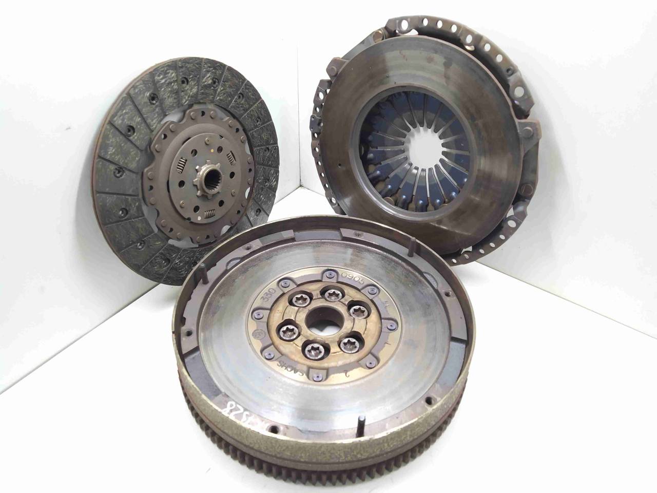 комплект сцепления Opel Insignia 1 поколение (A) 2011, 2.0 л., CDTi, дизель, МКПП, передний привод, 55562386, 55571808 - фото №1