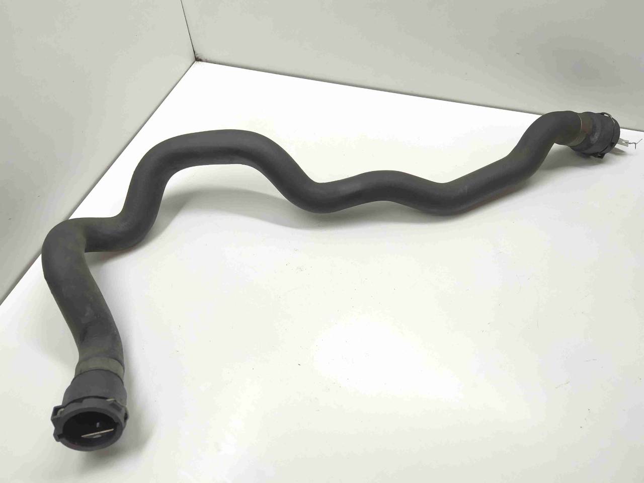 патрубок (трубопровод, шланг) BMW 5 серия E39 1999, 2.5 л., i, бензин, МКПП, седан, задний привод, 11531438634, 1438634 - фото №1