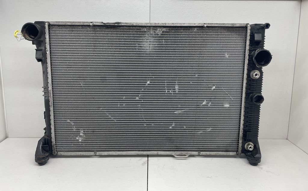 радиатор (основной) Mercedes-Benz C-Класс W204/S204 2009, дизель, A2045003603, 2045003603 - фото №1