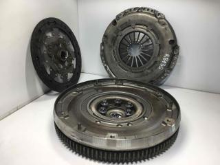 маховик Ford Focus 1 поколение [рестайлинг] 2004, 1.8 л., i, бензин, МКПП, передний привод, 3M516477EB, 181864530901, A007000D00, 3M517550CIC, 030925C, 3M517563BB, 031009B, 043082312305