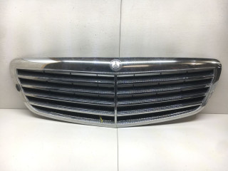 решетка радиатора Mercedes-Benz S-Класс W221 2009, седан, A2218800083, 2218800083