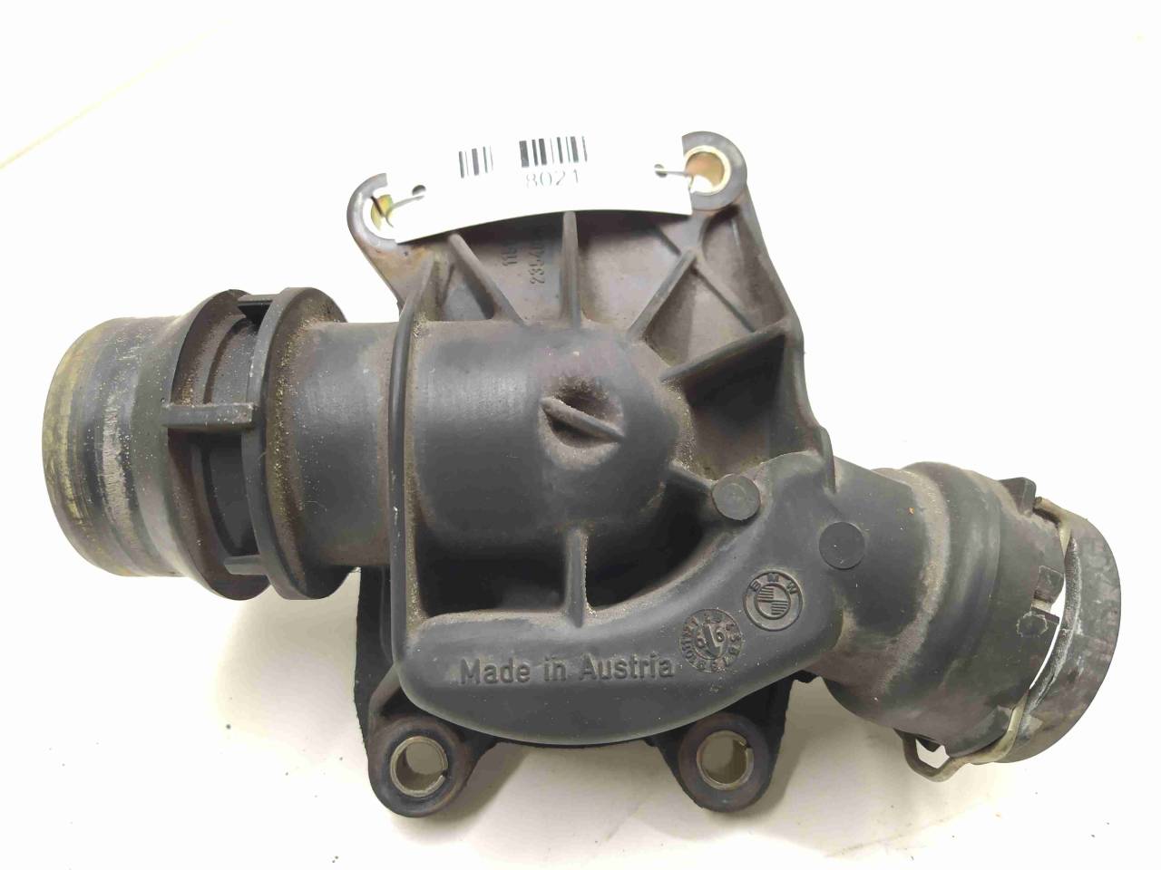 корпус термостата BMW 5 серия E39 1999, 3.0 л., TD, дизель, АКПП, задний привод, 32412247046, 2247046 - фото №1