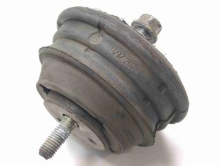 подушка крепления двигателя BMW 5 серия E39 1999, 2.5 л., i, бензин, МКПП, седан, задний привод, 22111097267, 1097267