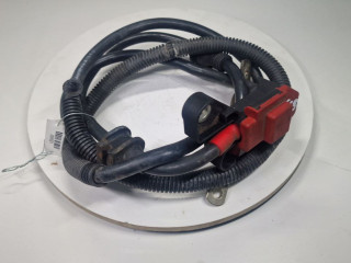 плюсовой провод аккумулятора Audi A6 4F/C6 [рестайлинг] 2009, 2.0 л., TD, дизель, МКПП, передний привод, K94F9750, 4F2971349E