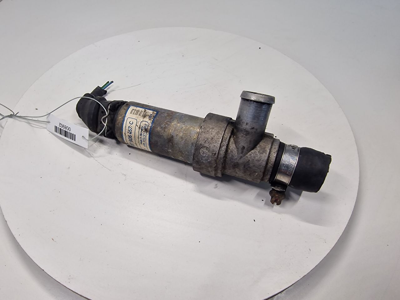 клапан холостого хода Volkswagen Passat B3 1991, 2.0 л., бензин, 037906457C - фото №1