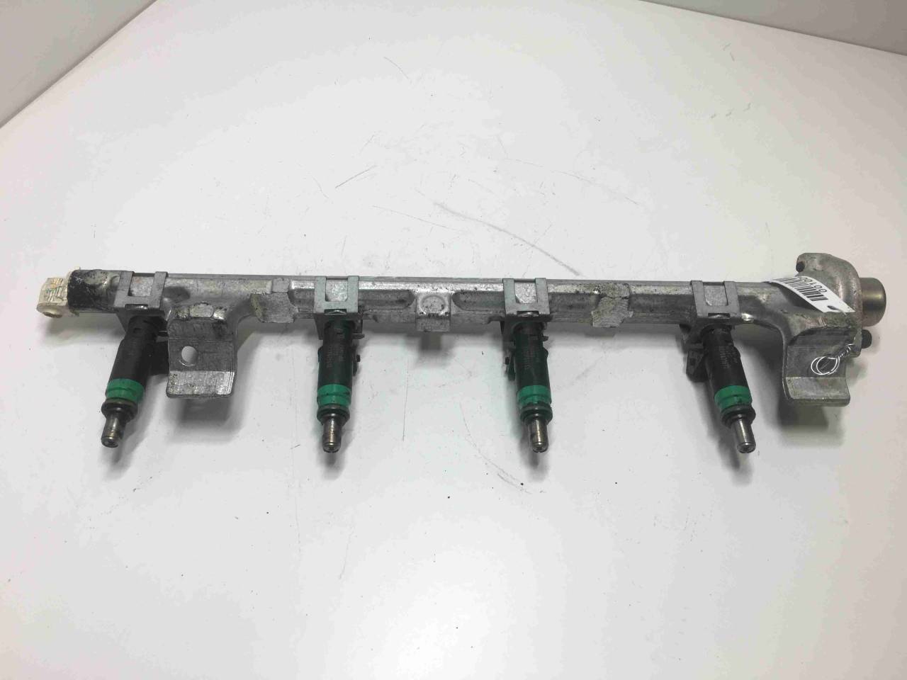 форсунка Ford Focus 2 поколение 2006, 1.6 л., i, бензин, 98MFBB, 9D2809H487 - фото №1