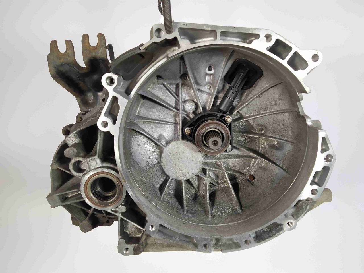 КПП механическая (МКПП) Volvo V50 1 поколение 2006, 1.8 л., i, бензин, МКПП, передний привод, 3M5R7002XD - фото №1