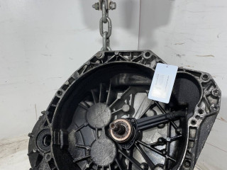 КПП механическая (МКПП) Renault Trafic 2 поколение 2006, 2.5 л., дизель, PK6077