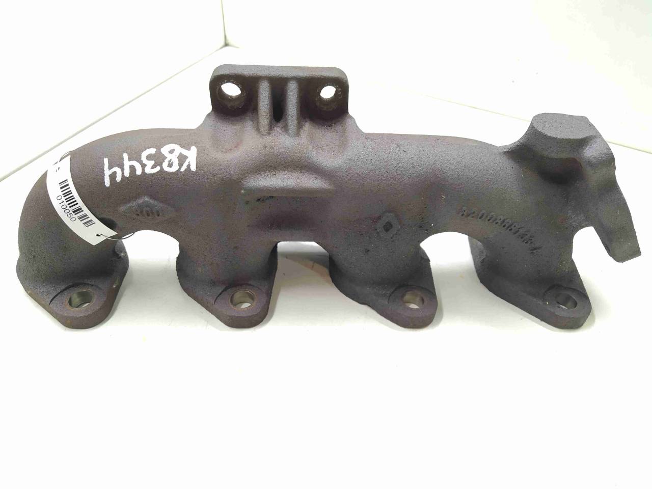 коллектор выпускной Renault Master 3 поколение 2013, 2.3 л., DCi, дизель, МКПП, передний привод, 8200868133 - фото №1