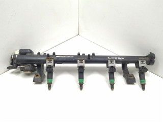 форсунка Ford Focus 2 поколение [рестайлинг] 2010, 1.6 л., i, бензин, МКПП, передний привод, 98MFBC9F593