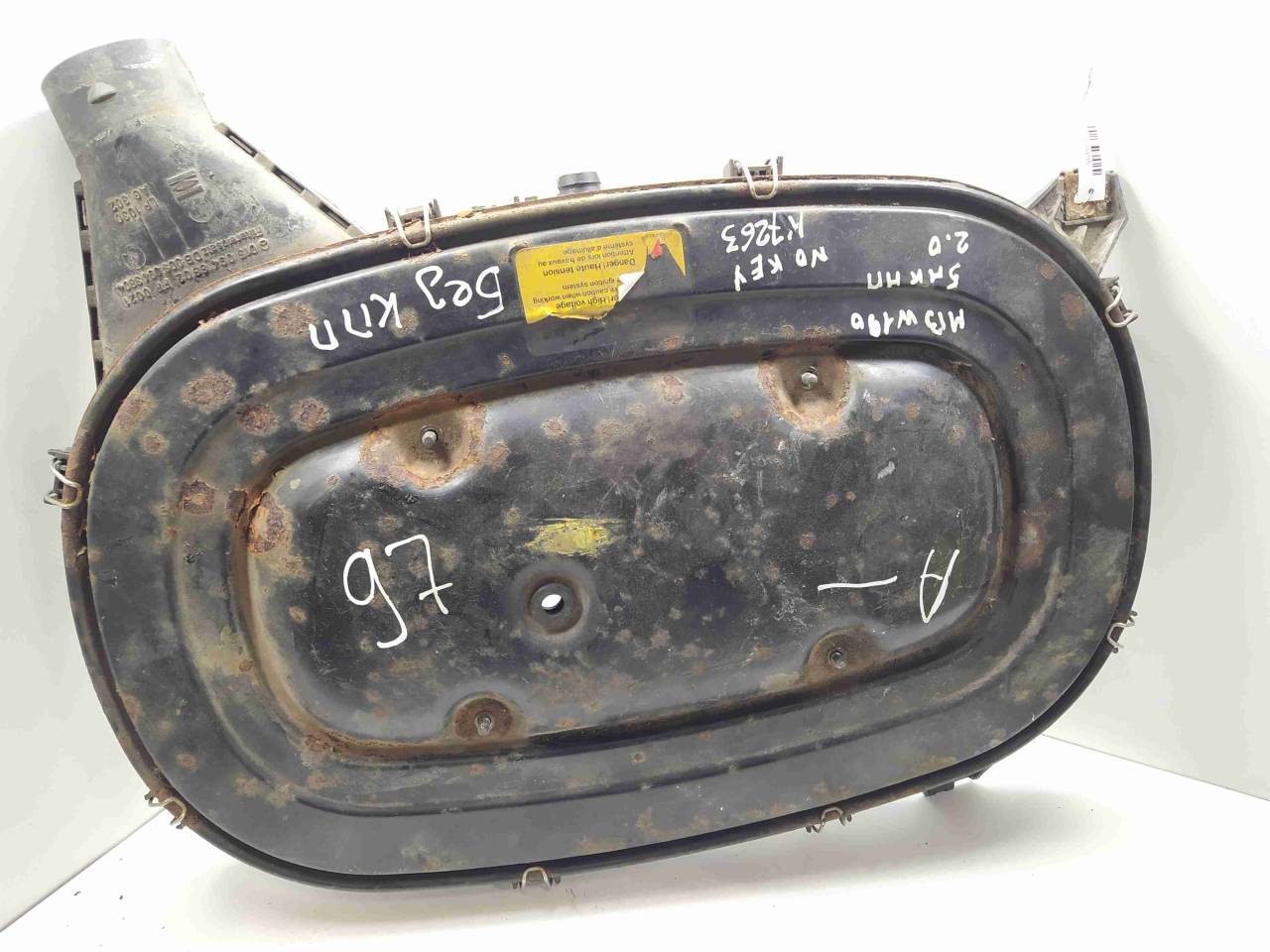 корпус воздушного фильтра Mercedes-Benz 190 1 поколение 1991, 2.0 л., i, бензин, МКПП, задний привод, 0150948802 - фото №1