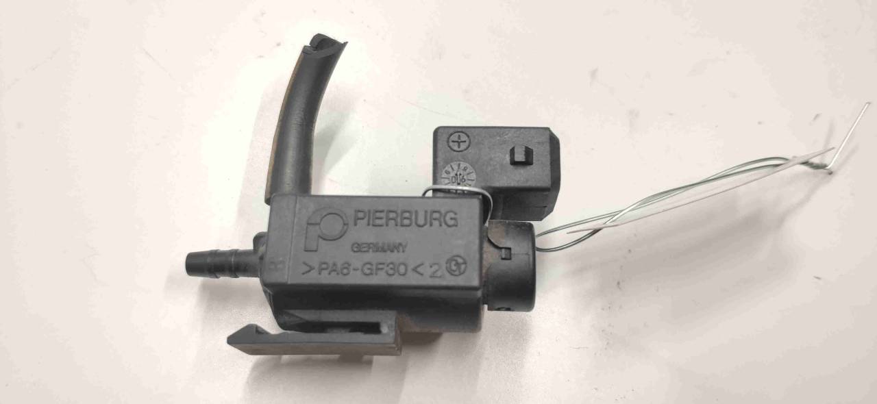 электромагнитный клапан BMW X3 E83 2006, 2.0 л., TDi, дизель, МКПП, полный привод, 11741742712 - фото №1