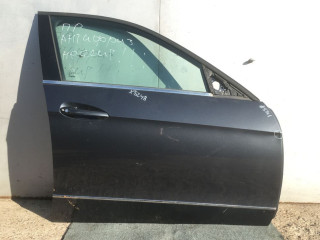 дверь передняя правая Mercedes-Benz E-Класс W212/S212/C207/A207 2010, 3.0 л., бензин, седан, A2127200205, 2127200205