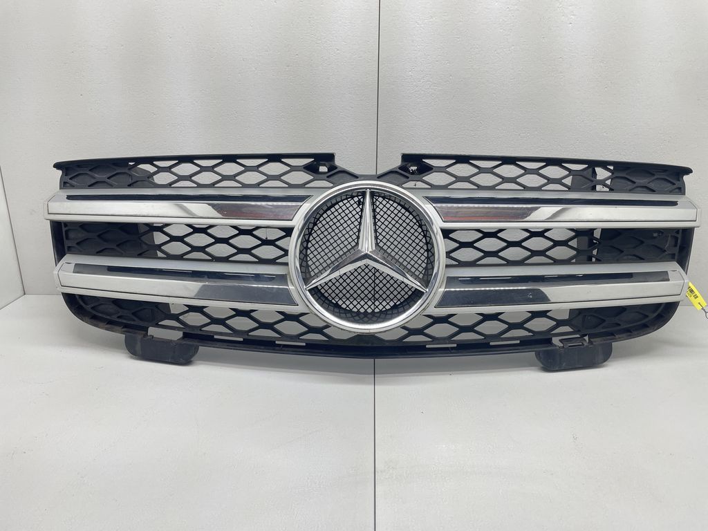 решетка радиатора Mercedes-Benz GL-Класс X164 2006, внедорожник 5 дв., A1648800185, A2518880086, 1648800185, 2518880086 - фото №1