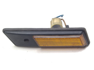 повторитель поворота на крыле BMW 3 серия E36 1994, 1378011, 1378013