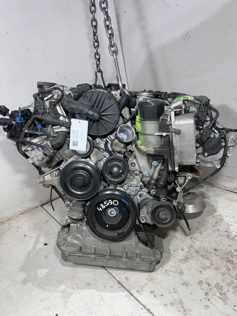 двигатель Mercedes-Benz S-Класс W221 2006, 5.5 л., бензин, M273961, 273961, M273963, 273963, M273960, M273971, M273968, 273971, M273966, M273967, M273962, M273965, 273965, 273960, 273968, 273967, 273966 - фото №1