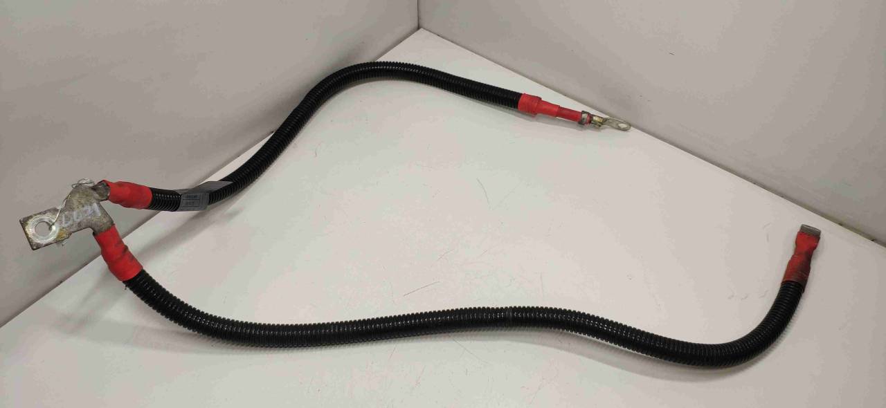 провод с генератора на стартер BMW 5 серия E60/E61 2005, 2.5 л., i, бензин, АКПП, задний привод, 12427543297 - фото №1