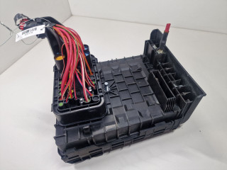 блок предохранителей SEAT Altea 1 поколение 2006, 1.9 л., TD, дизель, МКПП, передний привод, 1K0937132F, 017181301