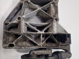 кронштейн компрессора кондиционера BMW 5 серия E39 1996, 2.0 л., i, бензин, МКПП, задний привод, 64551740725, 1740725