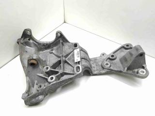 кронштейн генератора Volvo XC70 3 поколение 2009, 2.4 л., TD, дизель, АКПП, передний привод, 31258329