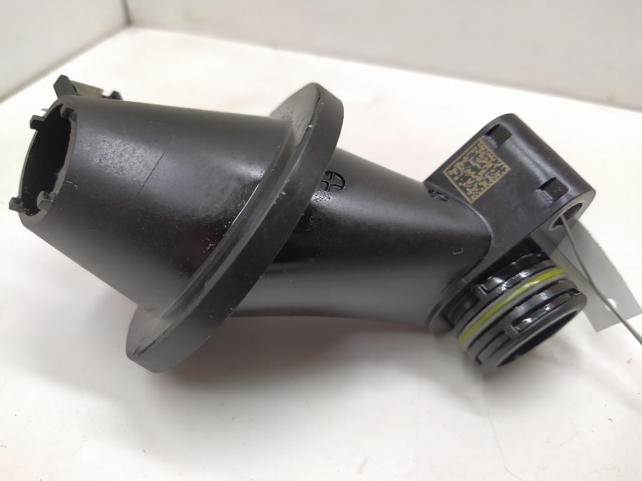 маслоотделитель (сапун) Ford Transit 8 поколение 2016, 2.0 л., TDCi, дизель, МКПП, задний привод, GK3Q6615AB - фото №1