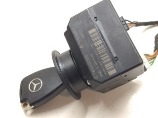 замок зажигания Mercedes-Benz M-Класс W164 2005, 3.0 л., CDi, дизель, АКПП, внедорожник 5 дв., полный привод