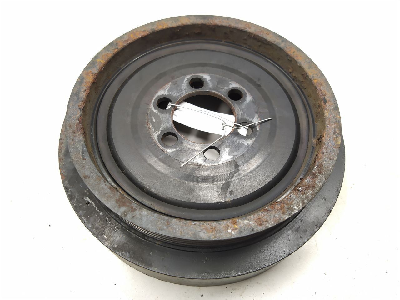 шкив коленвала BMW 3 серия E90/E91/E92/E93 2005, 3.0 л., i, бензин, АКПП, седан, задний привод, 7546087, 11237519629, 7519629 - фото №1