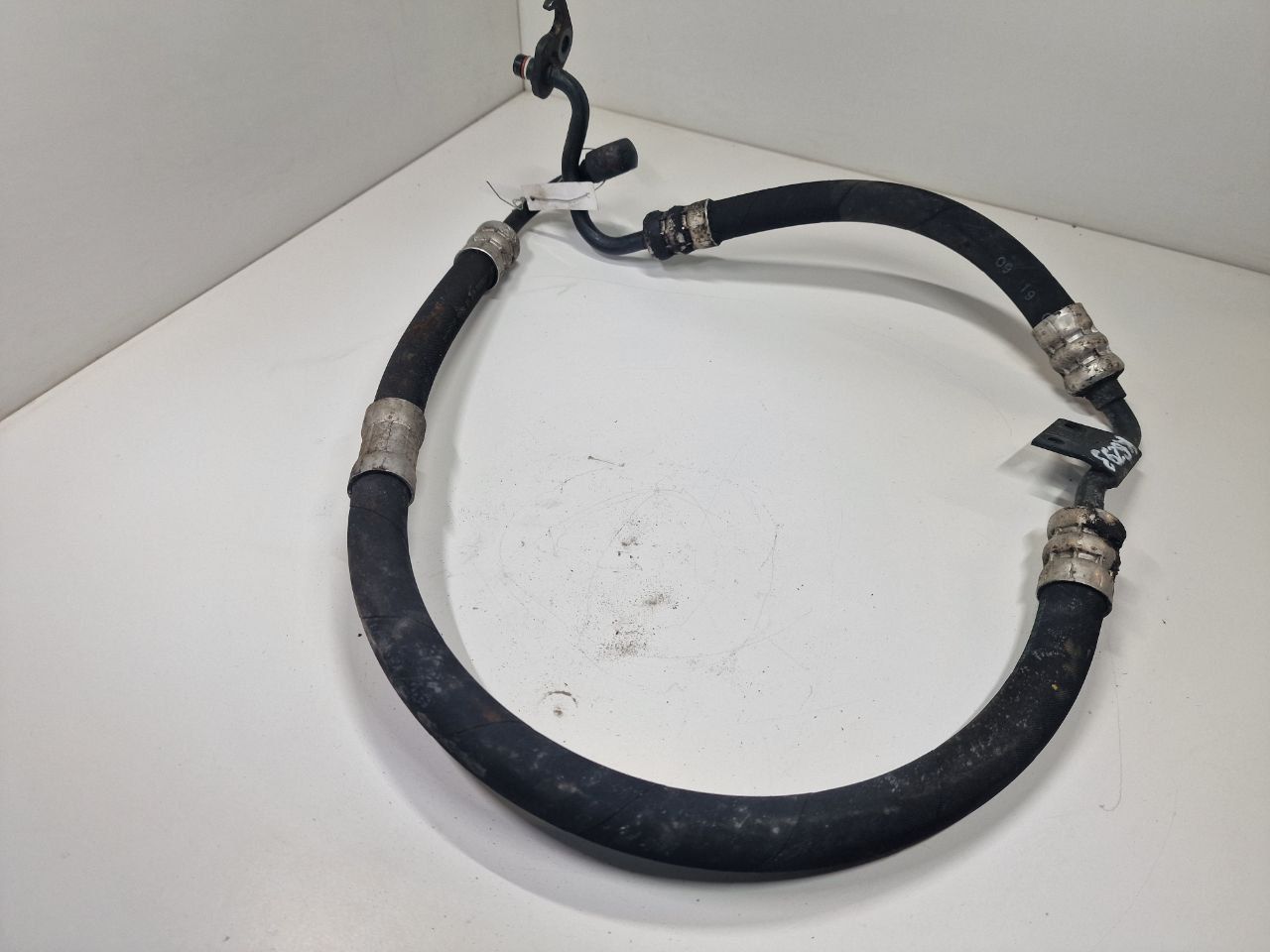 трубка гидроусилителя Mercedes-Benz E-Класс W211/S211 2004, 2.6 л., i, бензин, МКПП, задний привод, 2114664781 - фото №1