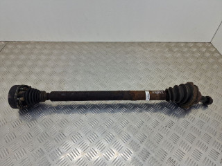 полуось передняя правая (приводной вал, ШРУС) Volkswagen Passat B6 2007, 1.9 л., TD, дизель, МКПП, передний привод, -