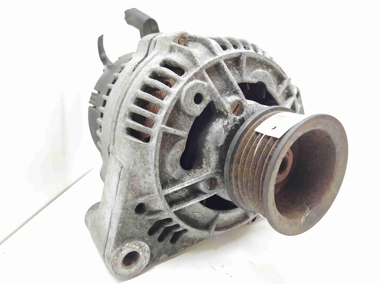 генератор Mercedes-Benz 190 1 поколение 1991, 2.0 л., i, бензин, МКПП, задний привод, 0081549602, 0120485022, 0986036820 - фото №1