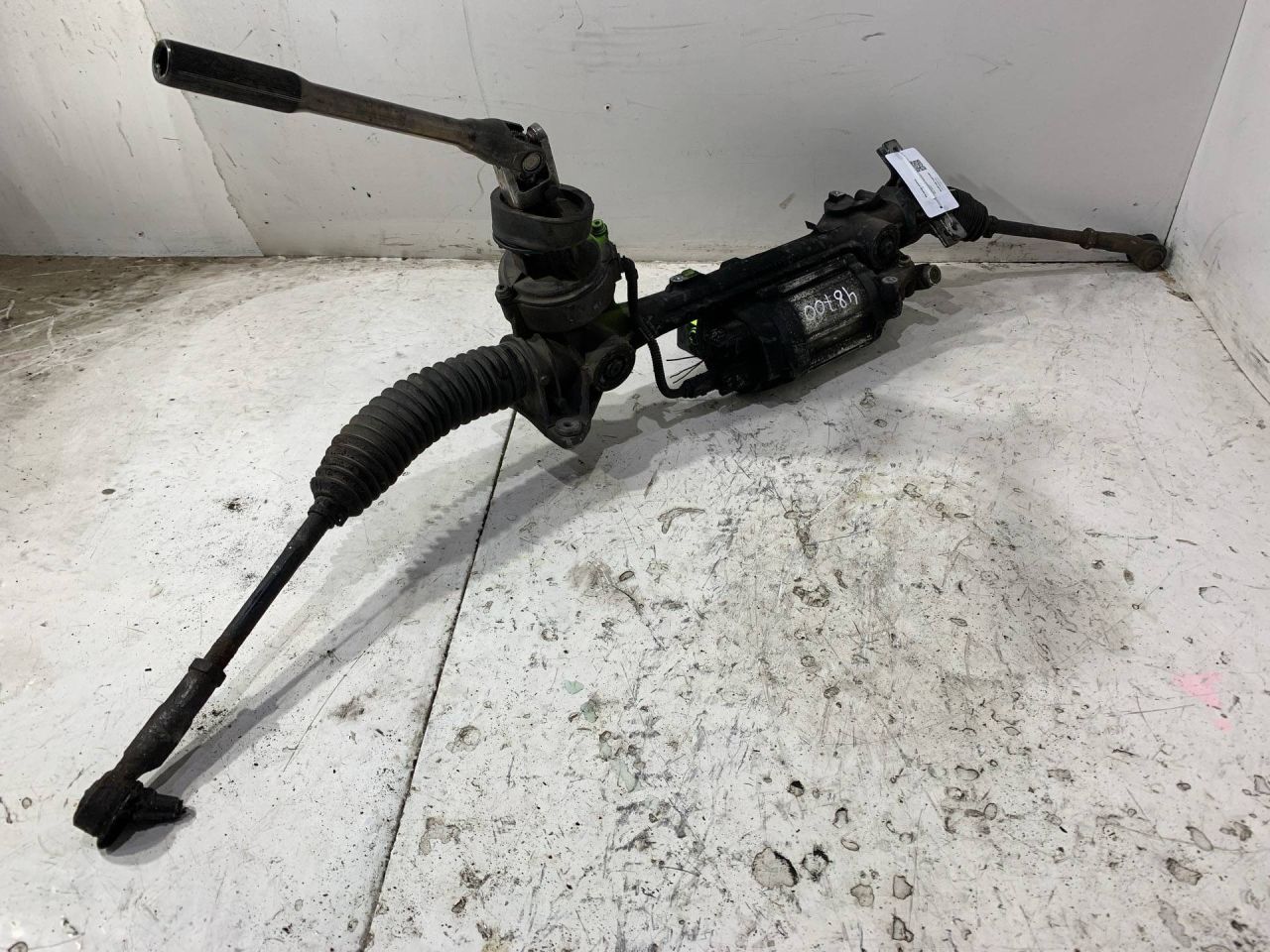 рулевая рейка Volkswagen Passat B6 2007, 1K1909144M, 1K1909144K, 1K1909144J, 1K1909144L, 1K1909144G, 1K1909144H, 1K1909144F, 3C1423051S, 1K1423051CJ, 3C1423051N, 1K1423051CG, 1K1423051DS, 1K1423051CF, 1K1423051EA, 1K1423051CK, 3C1423051T, 1K1423051N, 1K1423051CD, 1K11423051BM, 1K11423051CN, 1K11423051CH, 1K11423051CL, 1K11423051BQ, 1K11423051CM, 3G1423051L, 3C1423051F, 1K1423051BH - фото №1