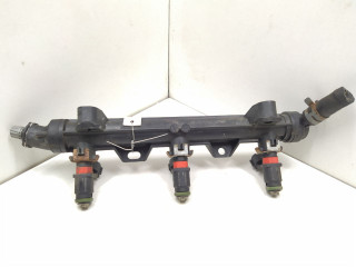 форсунка Skoda Fabia 2 поколение (5J) 2008, 1.2 л., i, бензин, МКПП, передний привод, 03E906031A