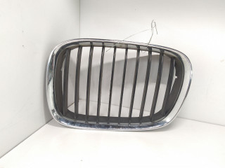 решетка радиатора BMW 5 серия E39 1999, 2.5 л., дизель, 8159311