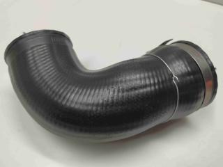 патрубок интеркулера Volkswagen Golf 3 поколение 2000, 1.8 л., Ti, бензин, МКПП, передний привод, 06A145832C