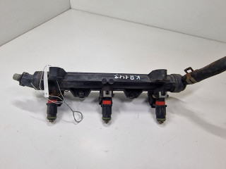 форсунка SEAT Ibiza 4 поколение [рестайлинг] 2013, 1.2 л., i, бензин, МКПП, передний привод, 03E906031C