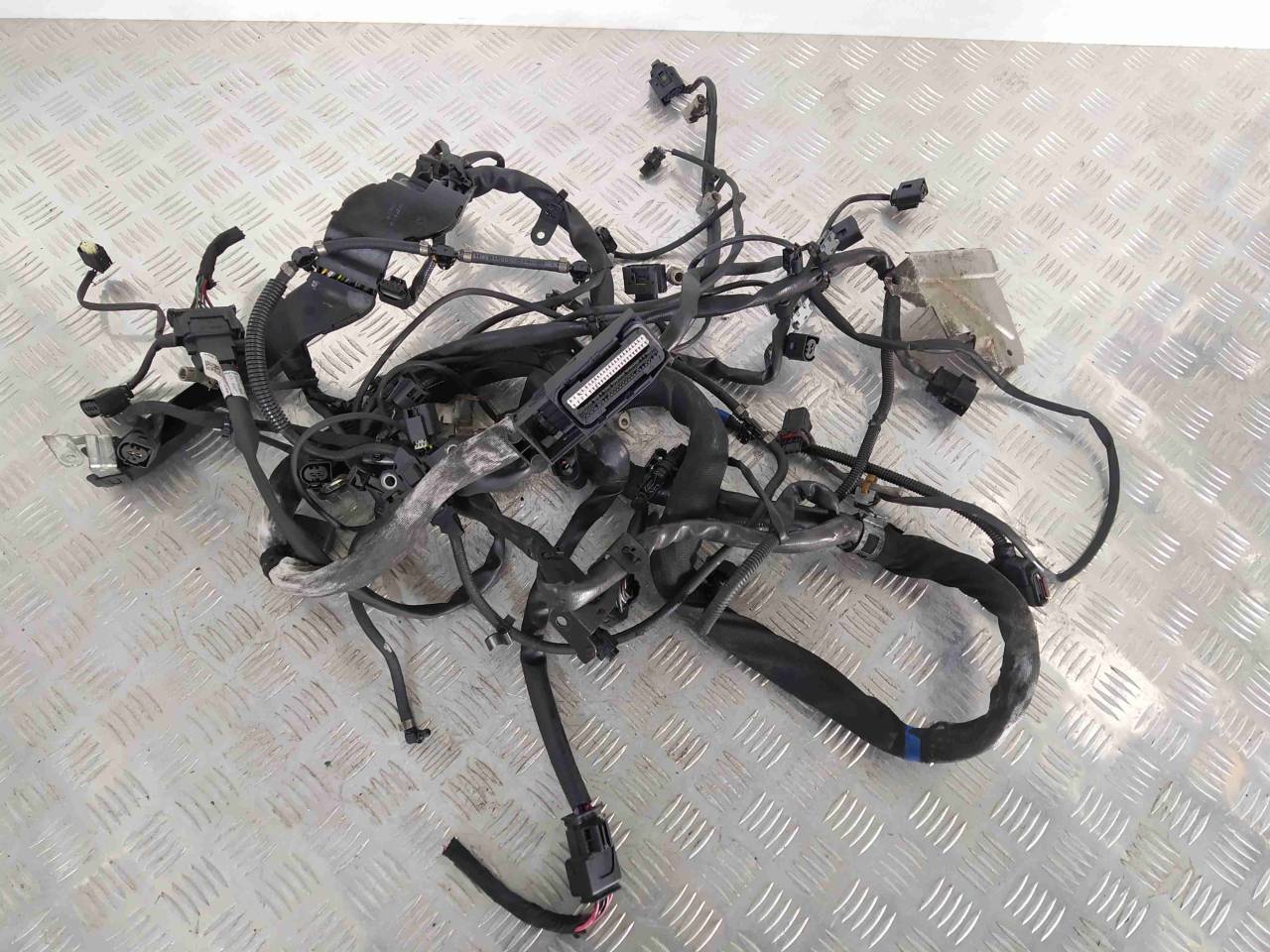 проводка двигателя Mercedes-Benz M-Класс W164 2008, 3.0 л., CDi, дизель, АКПП, полный привод, A6421500856, 6421500856 - фото №1