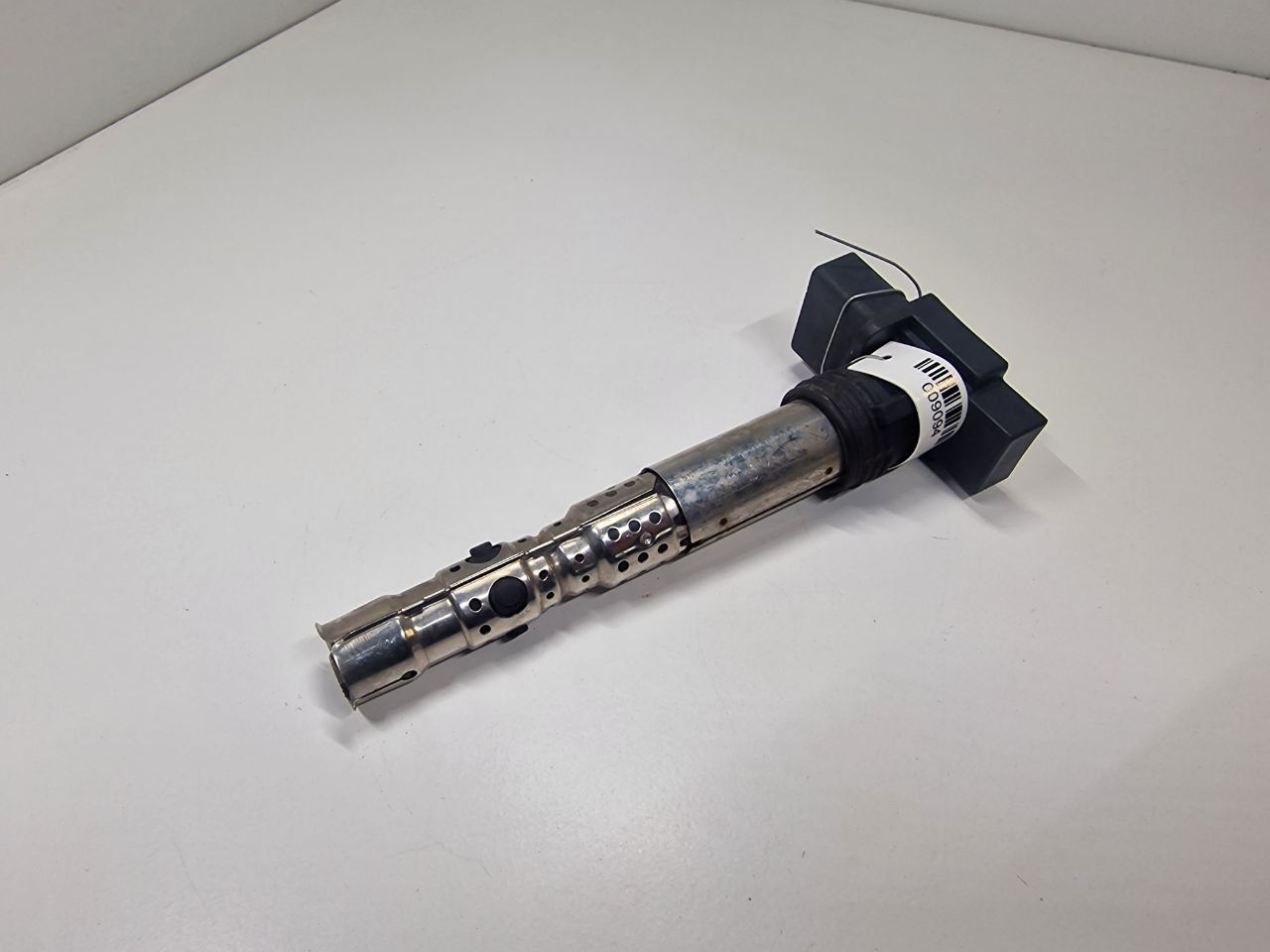 катушка зажигания Skoda Fabia 2 поколение (5J) 2009, 1.2 л., i, бензин, МКПП, передний привод, 03D905115G - фото №1