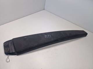 молдинг крыла Audi 80 B3 1987, 1.8 л., бензин, МКПП, седан, передний привод, -