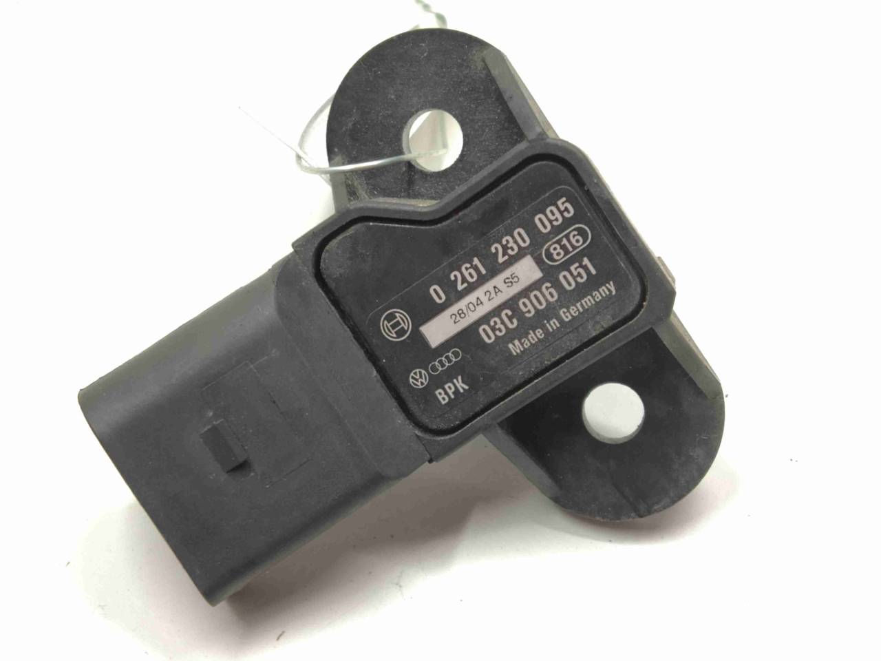 датчик абсолютного давления Volkswagen Golf 4 поколение 2004, 1.4 л., i, бензин, МКПП, передний привод, 03C906051, 0261230095 - фото №1