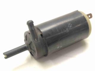 насос (моторчик) омывателя стекла Audi 80 B3 1987, 1.8 л., бензин, МКПП, седан, передний привод, -